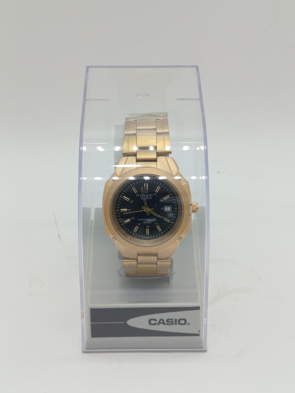 Casio - Wristwatch - B2005