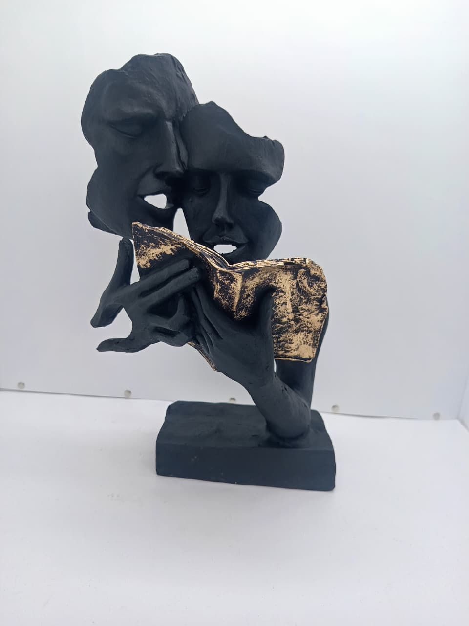 Kitab oxuyan Cütlük - Heykəl - H5005