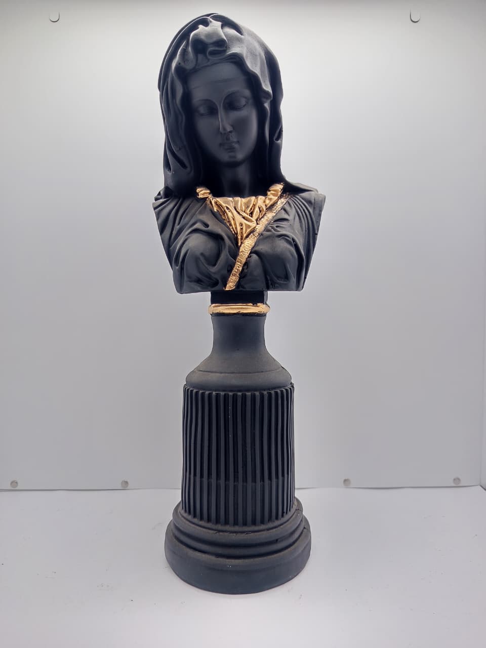 Kəlağayılı Qadın - Heykəl - H5021