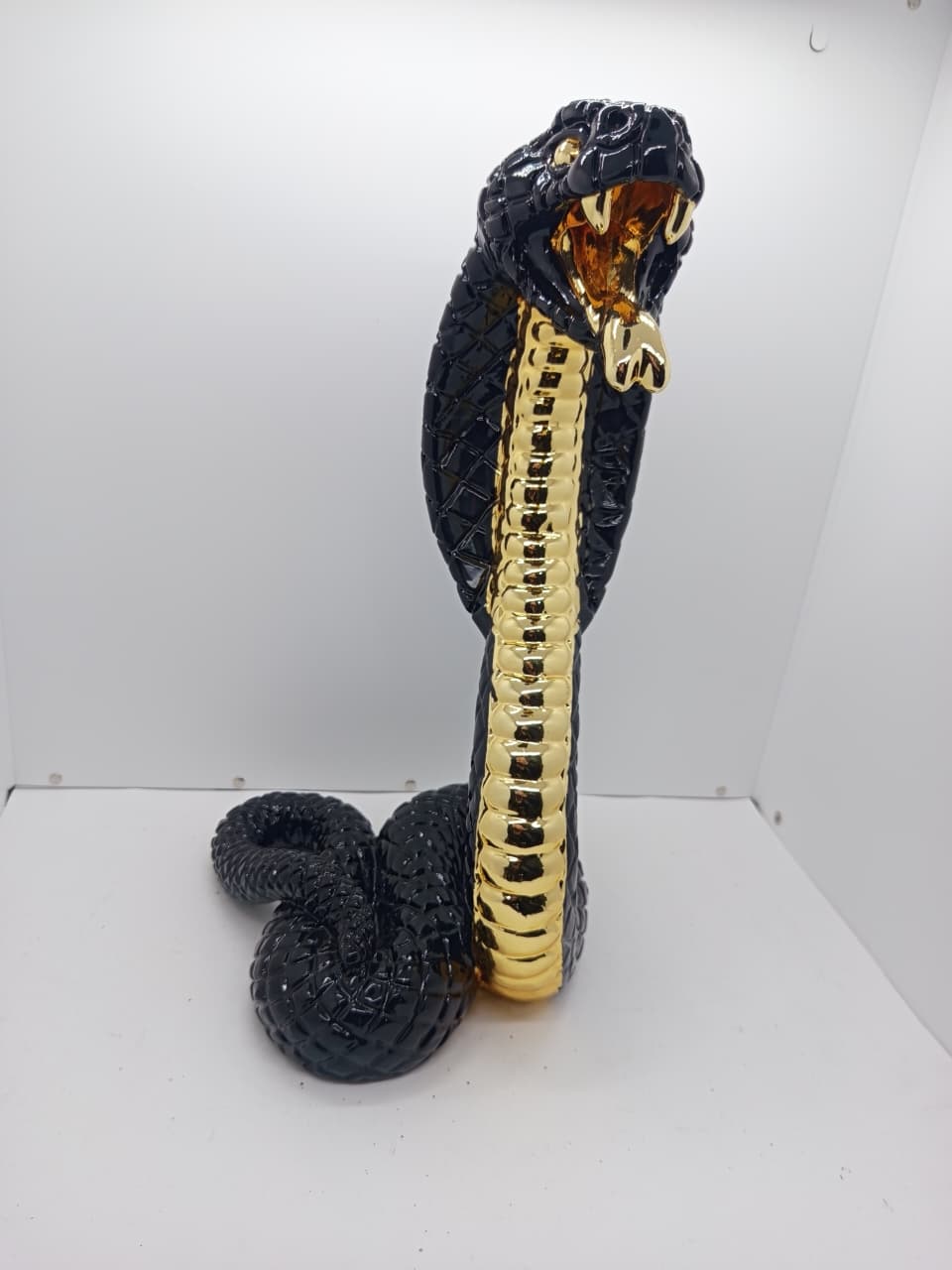 Qara Kobra - Heykəl - H5064