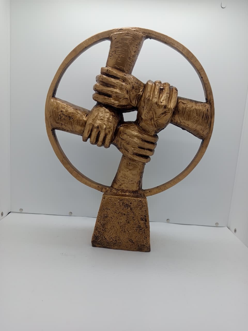 4 Arms Unity - Statue - H5007
