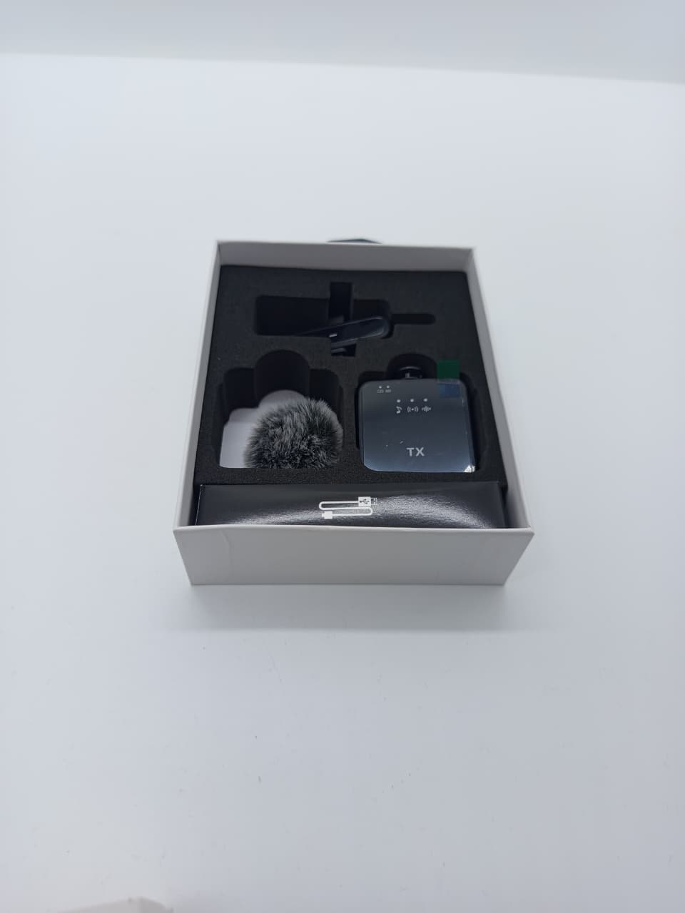 F15 - Wireless Microphone - G5562