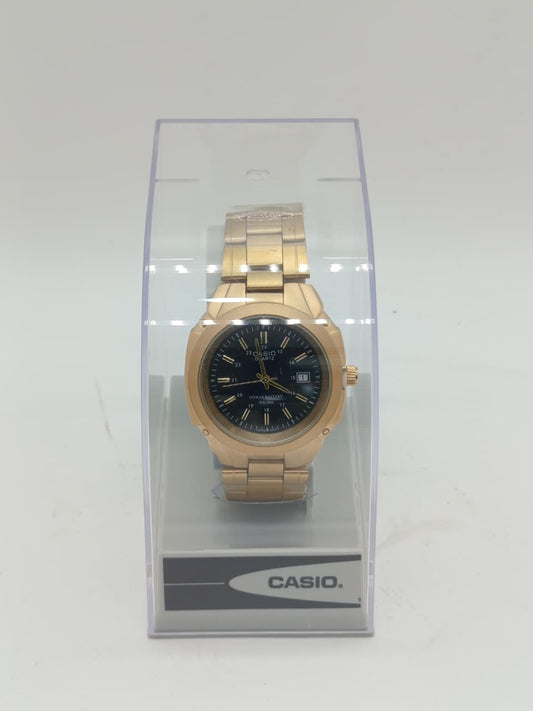 Casio - Wristwatch - B2005