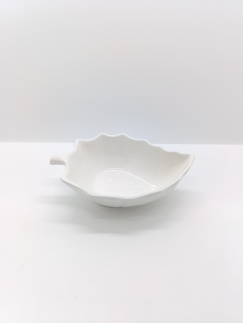 Keramik Haus - Leaf salad bowl - H7126