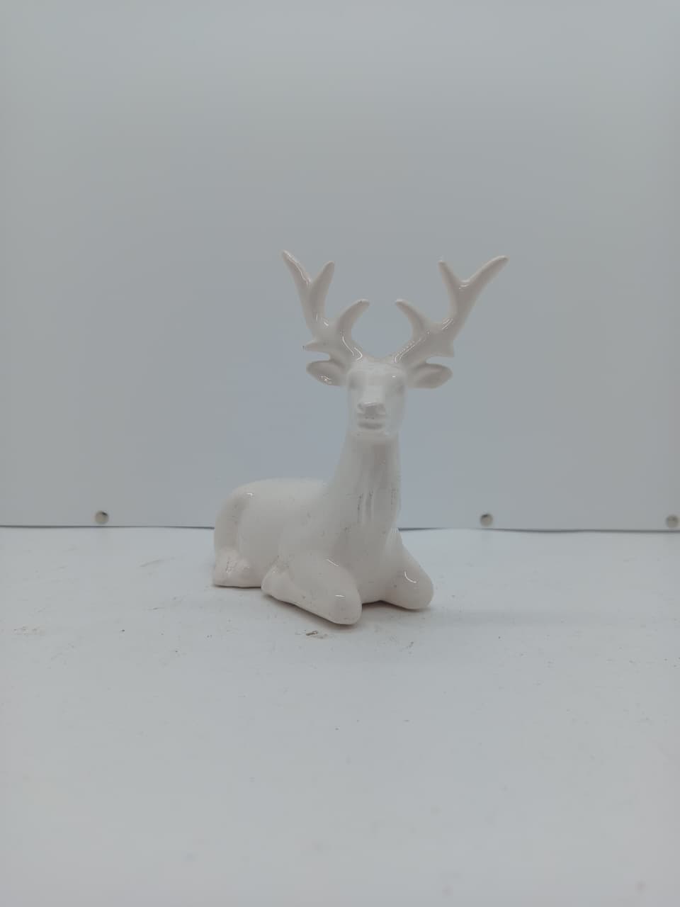 Oturan maral  - Heykəl  - H5031