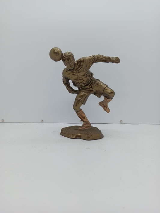 Futbolçu  - Heykəl  - H5025