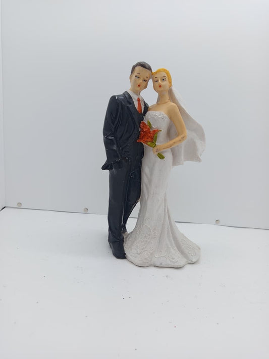 Bride and Groom - Sculpture - H5047